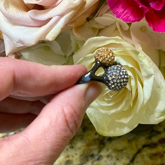 Stella and Dot Soirée Trio Pave Ball Ring - Picture 2 of 2